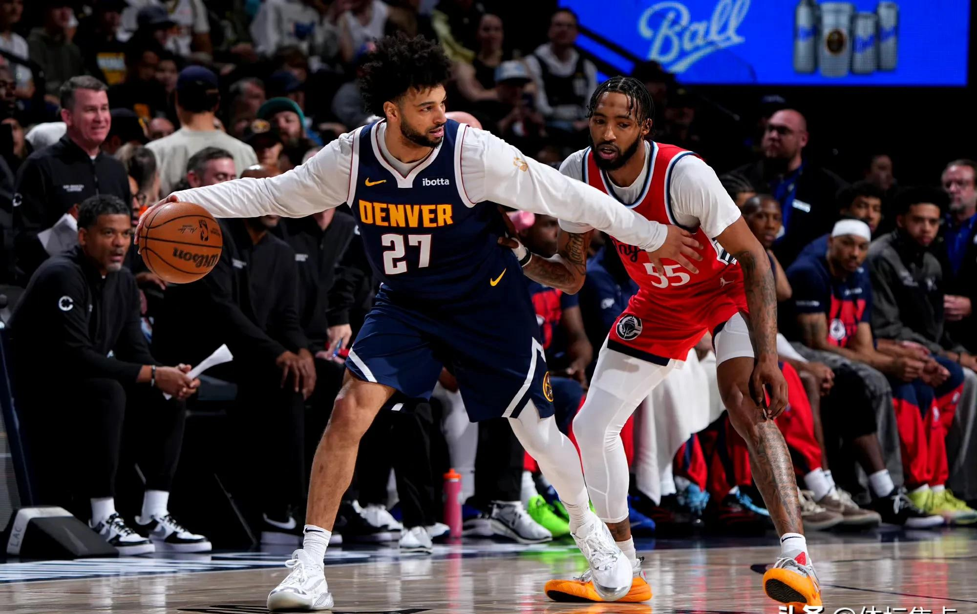 NBA季后赛倒计时,里昂冲刺阶段内部沟通,细节引发关注,目标明确,控场能力受关注 NBA季后赛倒计时,里昂冲刺阶段内部沟通,细节引发关注,目标明确,控场能力受关注